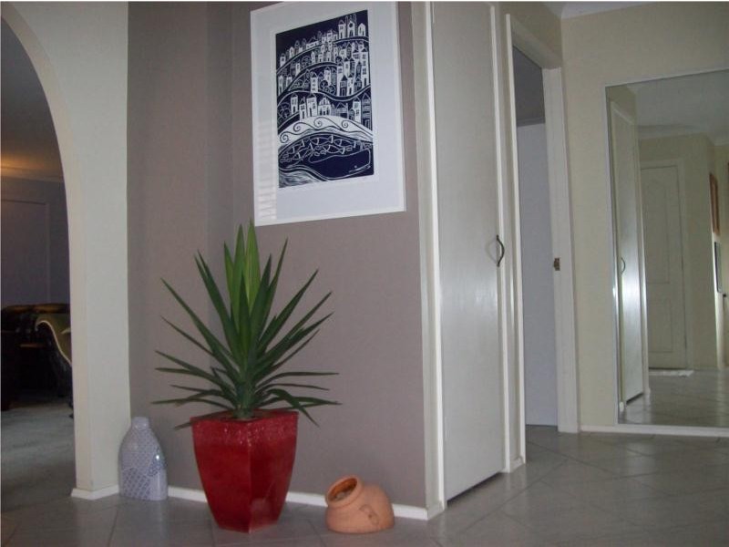 2 Sherrian Cl, Dudley NSW 2290