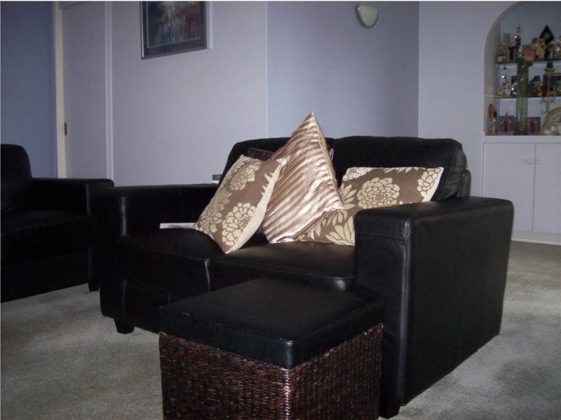 2 Sherrian Cl, Dudley NSW 2290