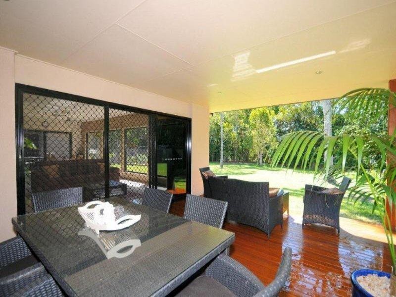 6 Chiquita Ct, Dundowran Beach QLD 4655