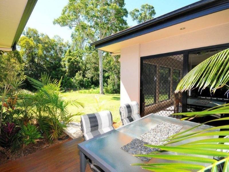 6 Chiquita Ct, Dundowran Beach QLD 4655