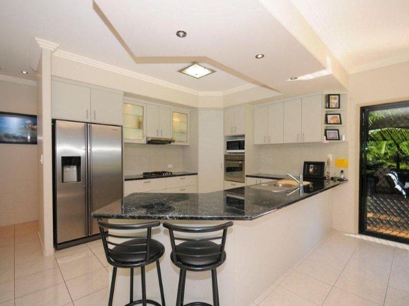 6 Chiquita Ct, Dundowran Beach QLD 4655