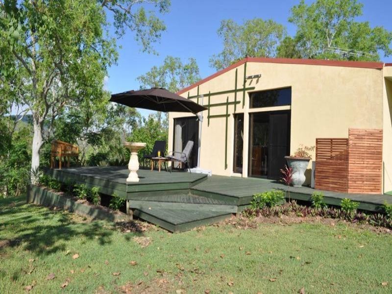 4 Hancock Road, Alligator Creek QLD 4816