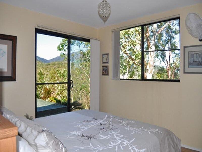 4 Hancock Road, Alligator Creek QLD 4816