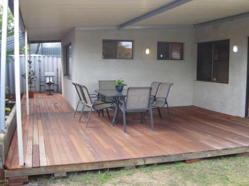 27 Latham St, Alfred Cove WA 6154