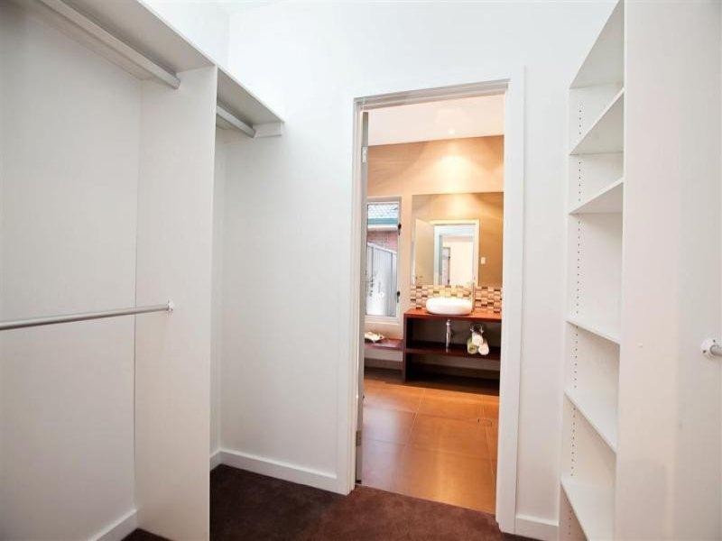 1A Graham St, Glanville SA 5015