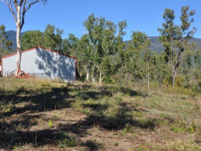 4 Hancock Road, Alligator Creek QLD 4816