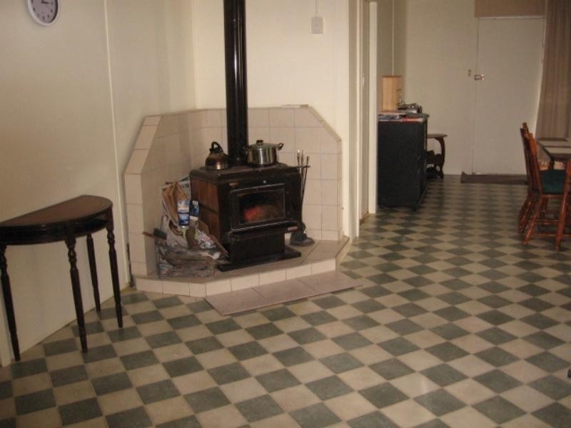 29 Seimons Ave, Corrigin WA 6375