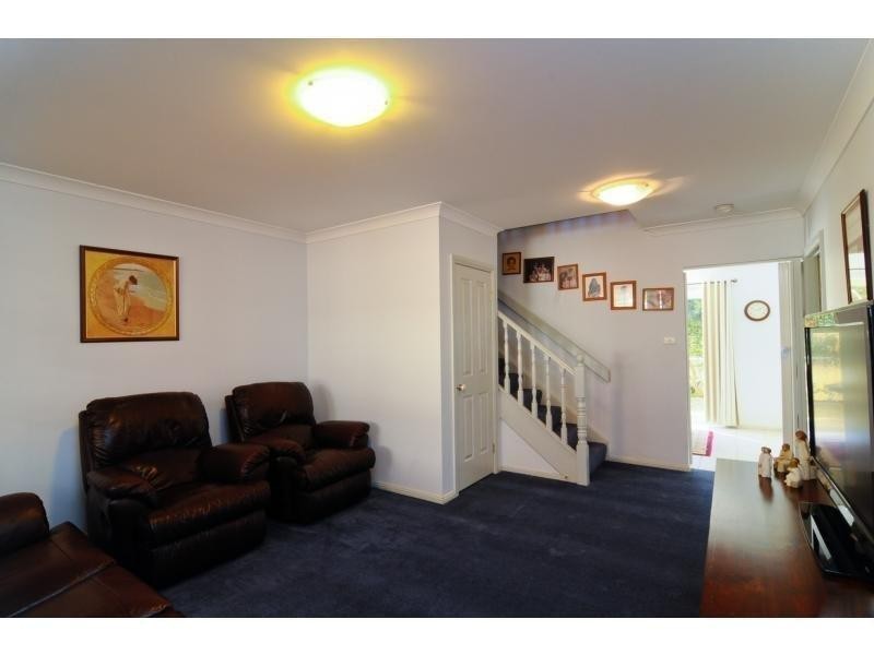 2/40 Windermere Ave, Northmead NSW 2152