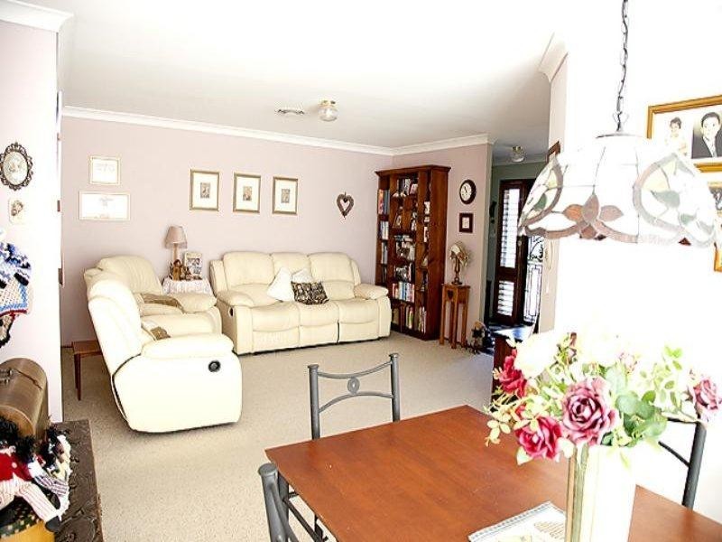 24 Dorrington Cres, Bligh Park NSW 2756