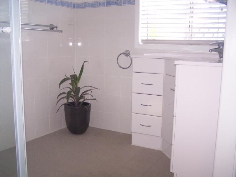 19 BenLexcen Court, Mount Warren Park QLD 4207