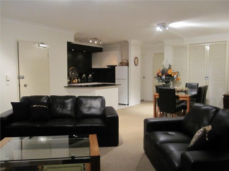 1 Paradise Island, Surfers Paradise QLD 4217