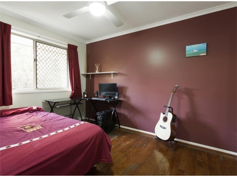 93 Rue Montaigne, Petrie QLD 4502