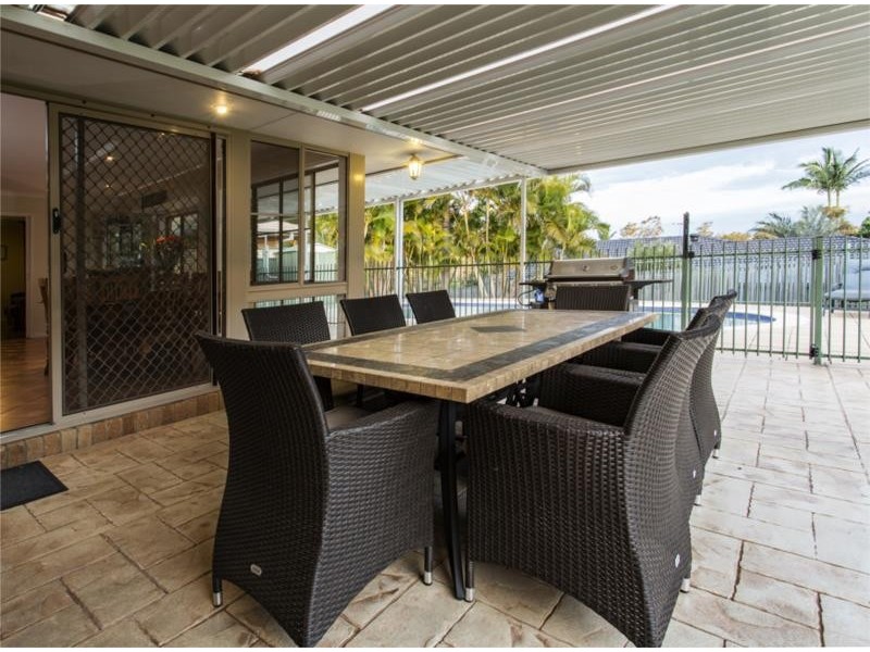 93 Rue Montaigne, Petrie QLD 4502