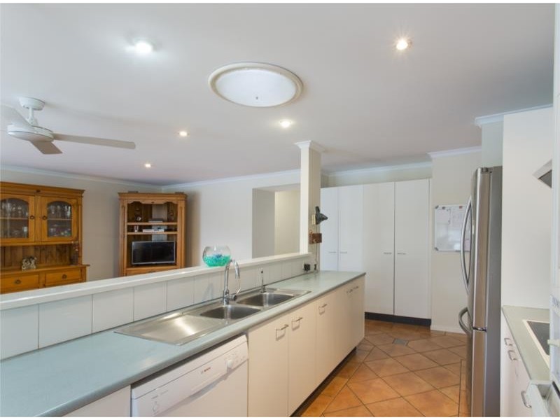 93 Rue Montaigne, Petrie QLD 4502