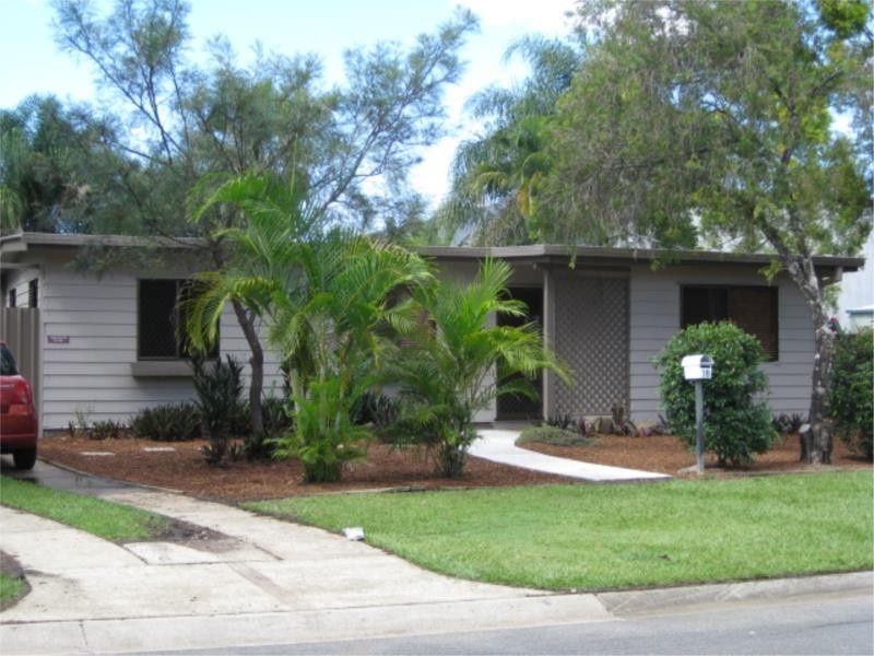 18 Mark Street, Morayfield QLD 4506