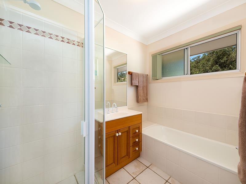 31 Boondooma Circuit, Albany Creek QLD 4035