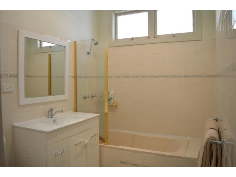 83 Michael Street, Jesmond NSW 2299