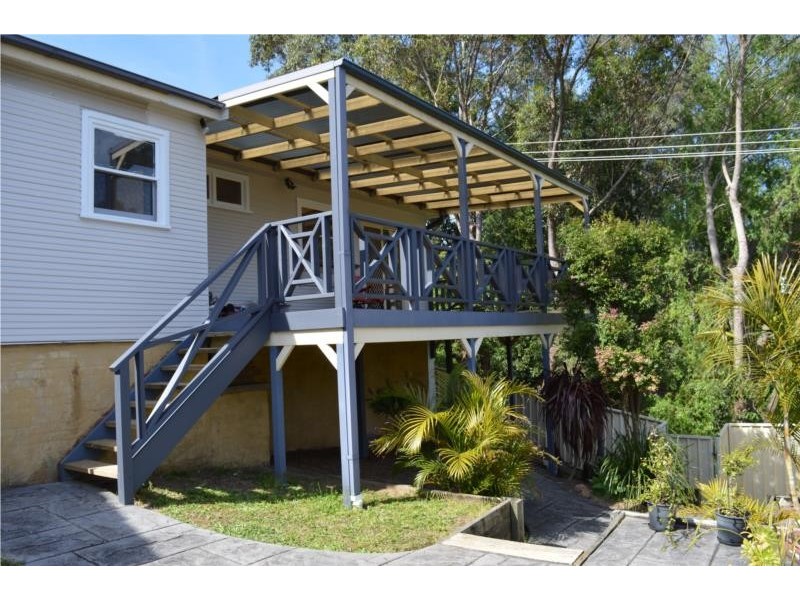 83 Michael Street, Jesmond NSW 2299