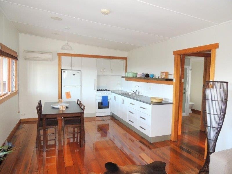 6 Dune Street, Scamander TAS 7215