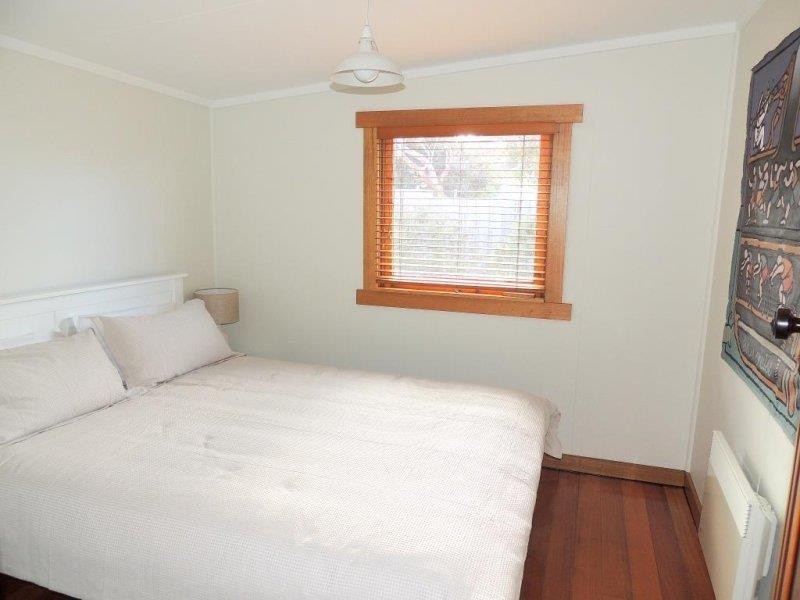 6 Dune Street, Scamander TAS 7215