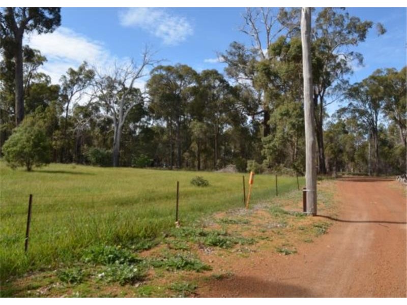 6 McLarty Street, Bridgetown WA 6255