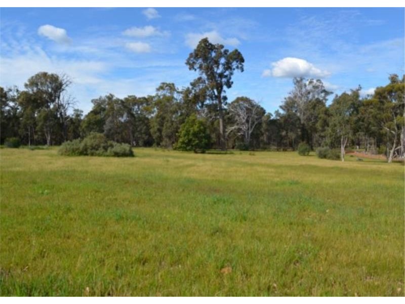 6 McLarty Street, Bridgetown WA 6255