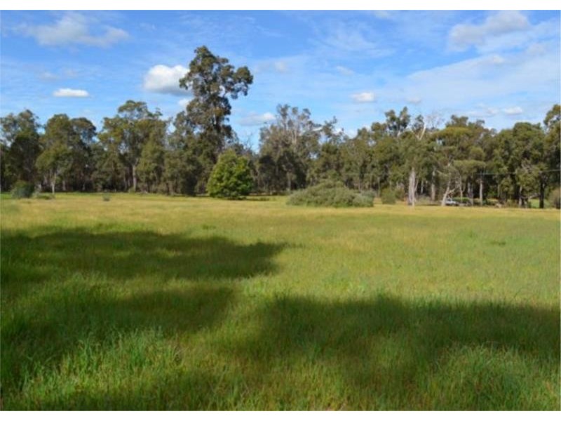 6 McLarty Street, Bridgetown WA 6255