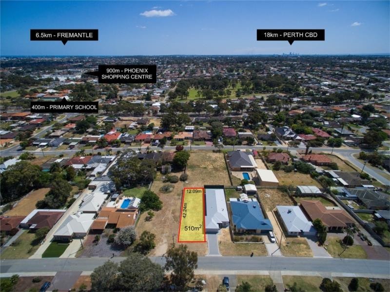 32 Scales Way, Spearwood WA 6163