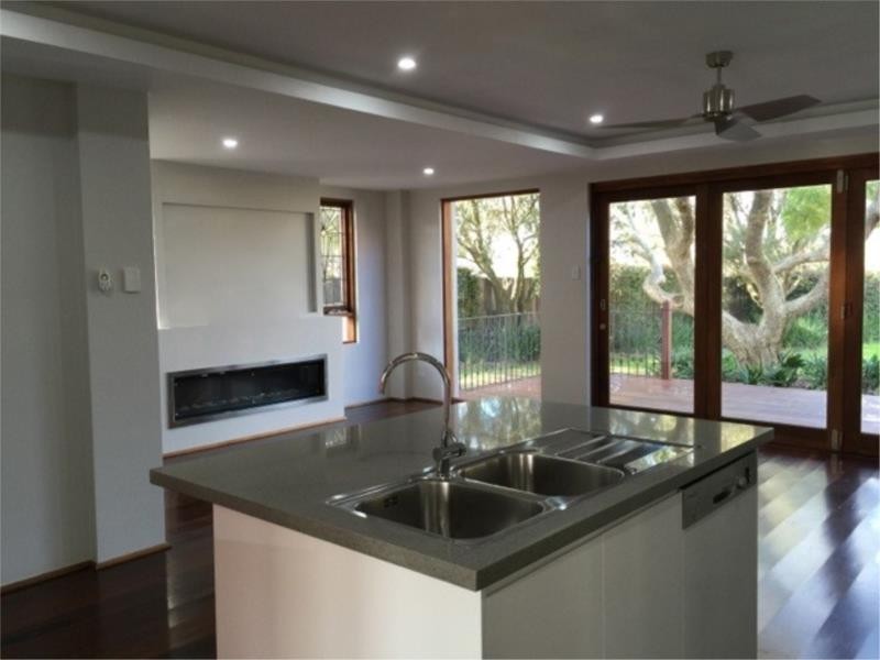 2 Swan Street, Woolooware NSW 2230