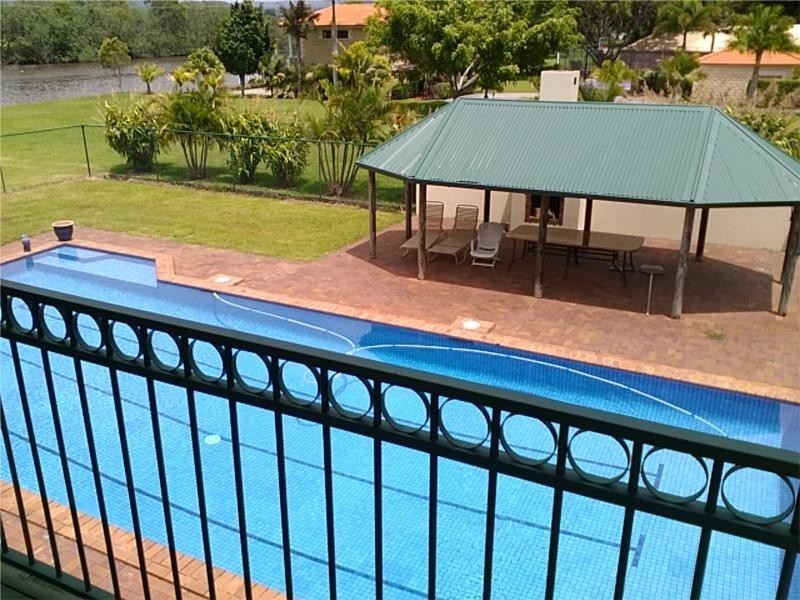 42 Reed Street, Ashmore QLD 4214