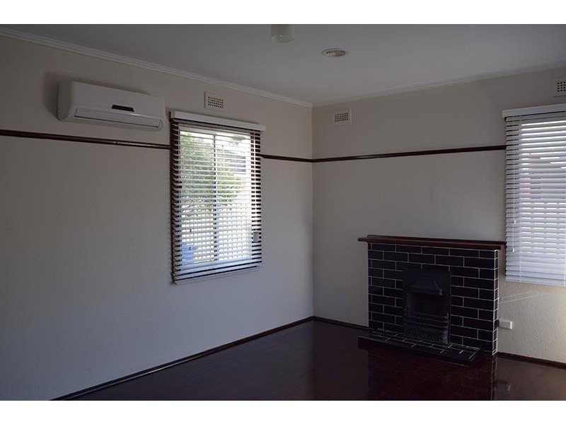 556 Bluff Road, Hampton VIC 3188