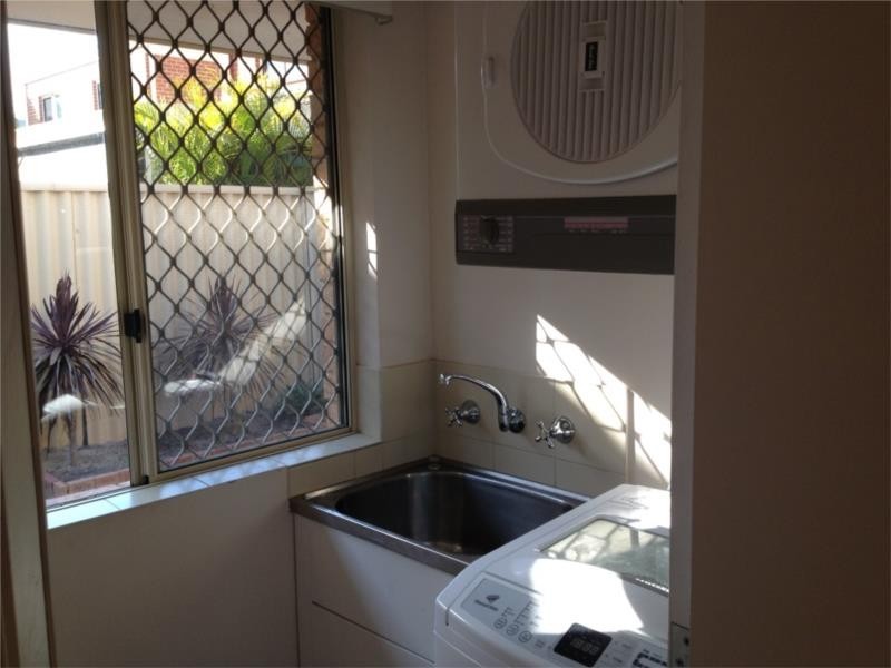 7A McDonald Road, Applecross WA 6153