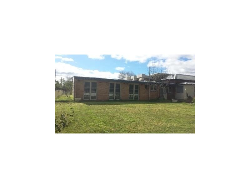 92-94 Warne Street, Wellington NSW 2820
