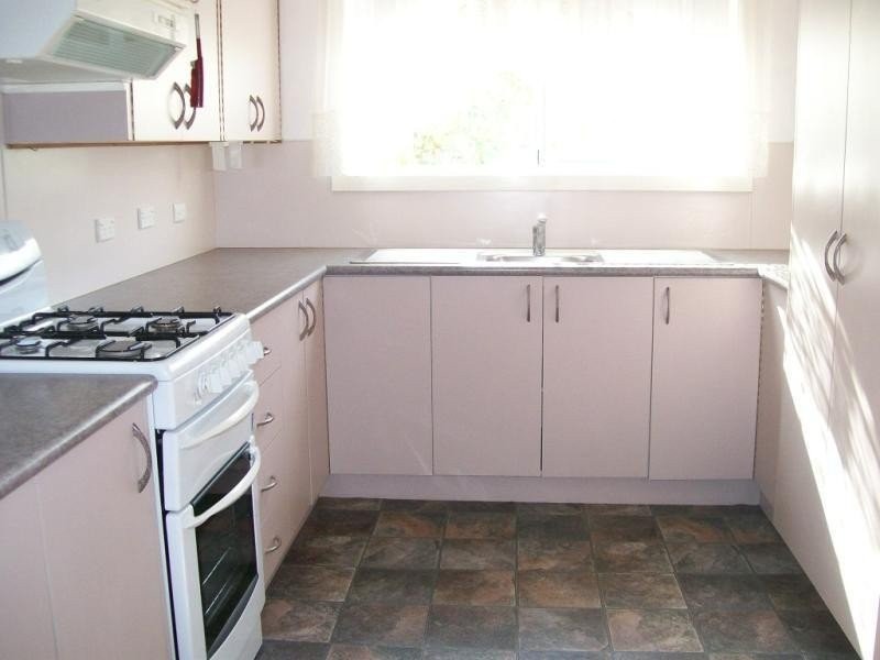 16 Marine Parade, Lakes Entrance VIC 3909