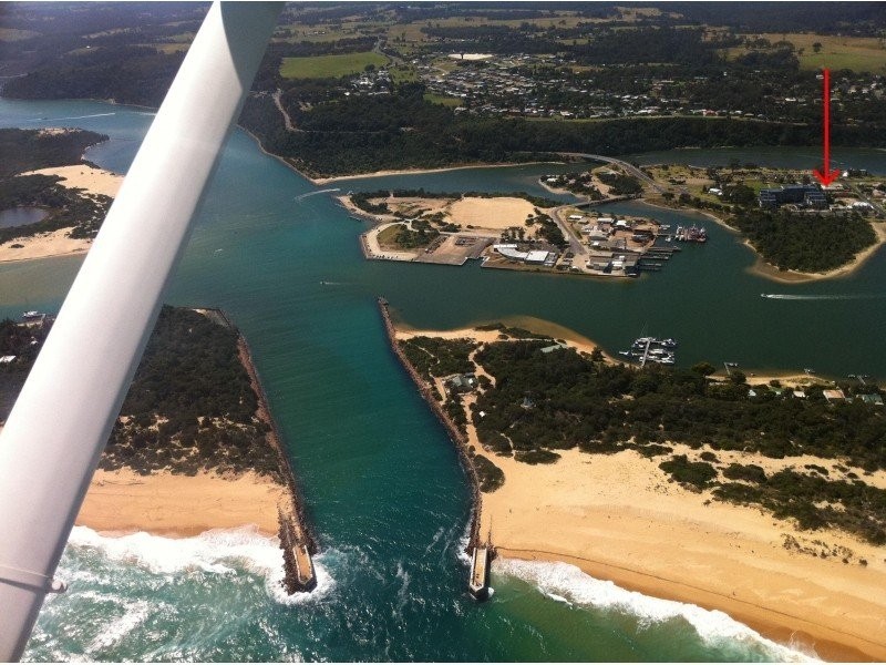 16 Marine Parade, Lakes Entrance VIC 3909