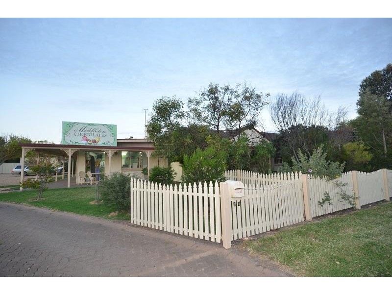 8-10 Goolwa Road, Middleton SA 5213