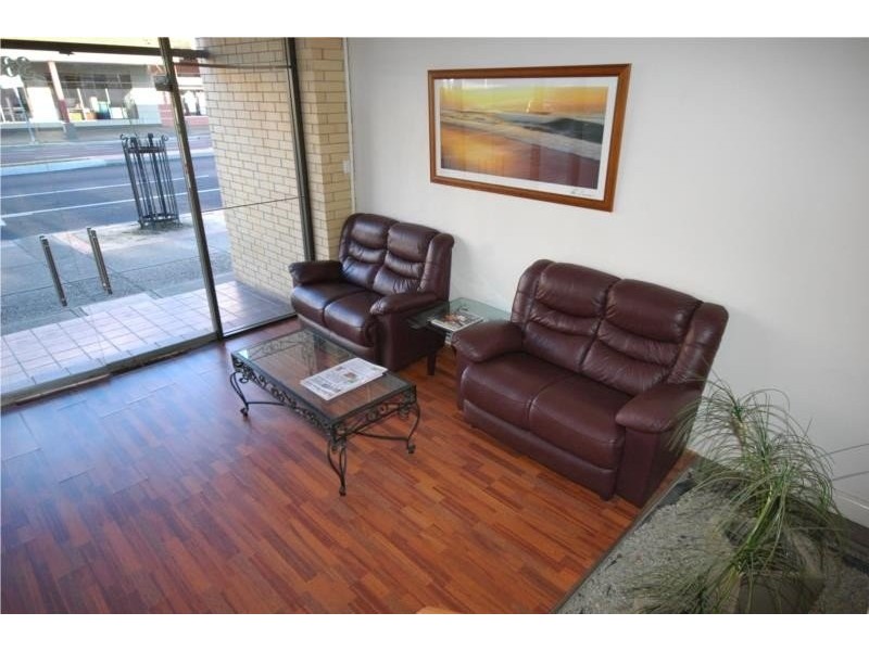 33 Fitzmaurice Street, Wagga Wagga NSW 2650