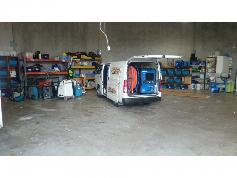 17 Premier Circuit, Warana QLD 4575