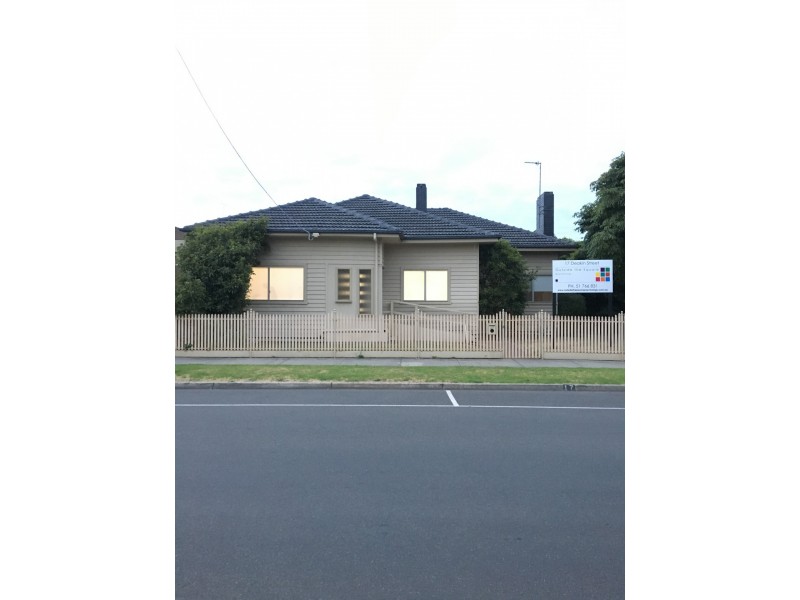 17 Deakin Street, Traralgon VIC 3844