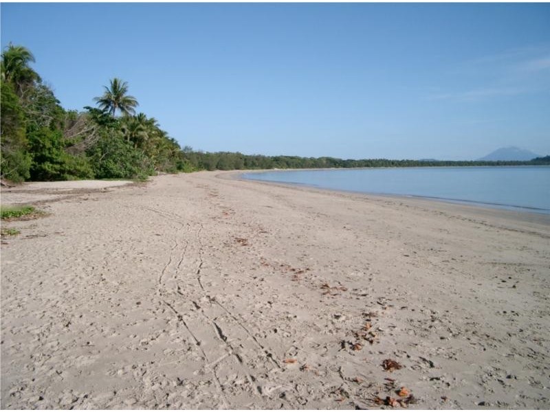 Port Douglas QLD 4877
