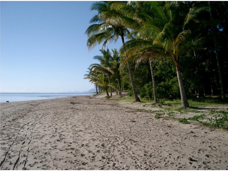Port Douglas QLD 4877