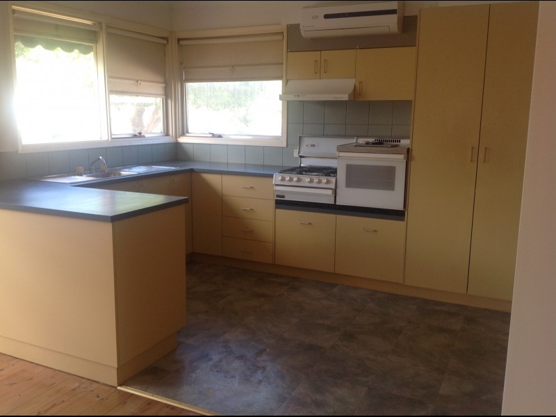 1/12 Glenleith Avenue, Drumcondra VIC 3215