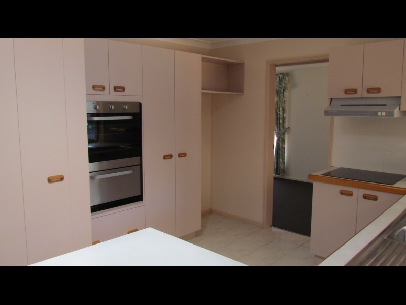 9 Skinner Avenue, Wellington Point QLD 4160