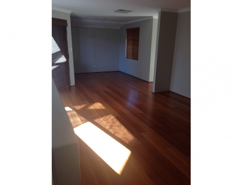 21 Barnes Street, Innaloo WA 6018