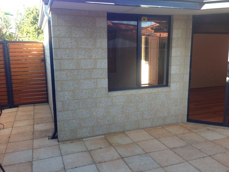 21 Barnes Street, Innaloo WA 6018