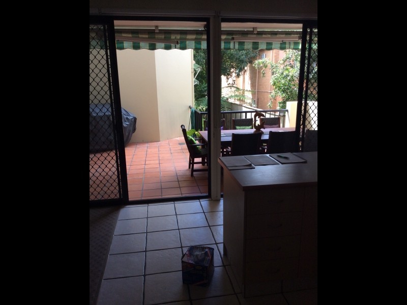 2/5 Ewart Street, Burleigh Heads QLD 4220