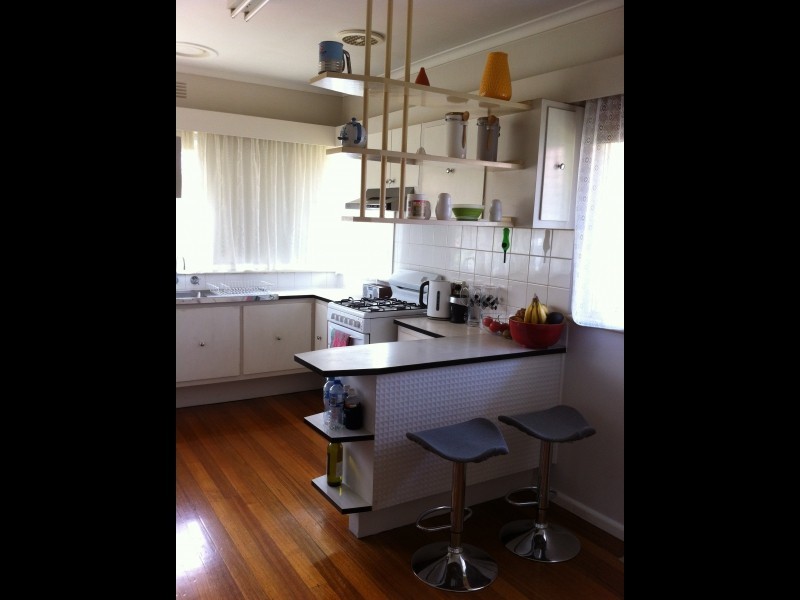 27 Pine Way, Doncaster East VIC 3109
