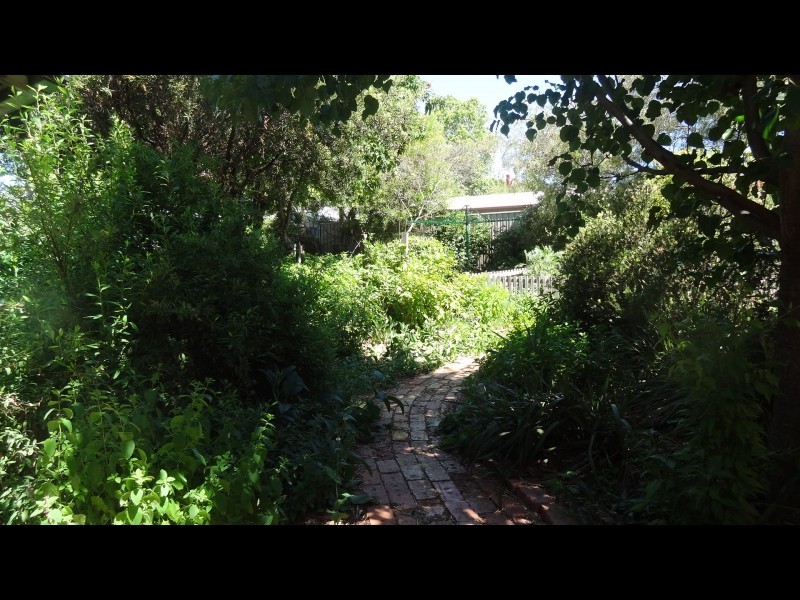 18 Glover Street, Lyneham ACT 2602