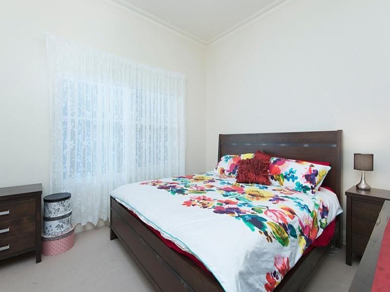 1/20 Lunan Avenue, Drumcondra VIC 3215