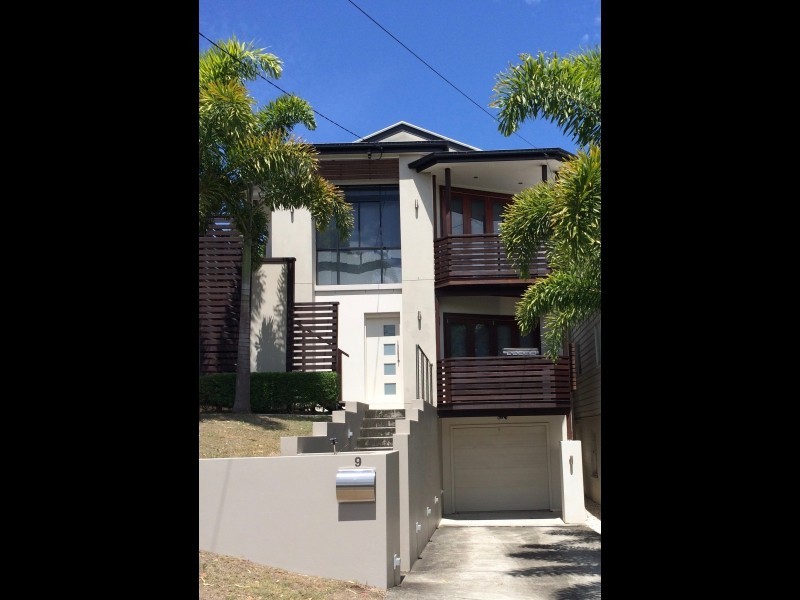 9A Ella Street, Red Hill QLD 4059